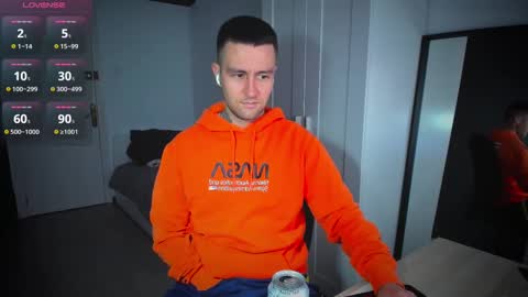 Snapshot of honestandrew chatting on 02.28.25 Andrew online show from 02.28.25
