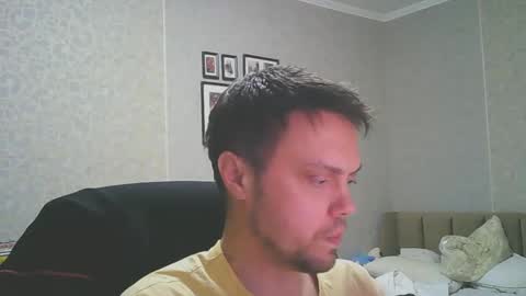 Snapshot of honesttojoy chatting on 01.19.25 Henry online show from 01.19.25