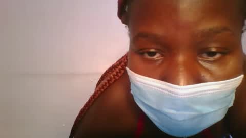 honey_beb online show from 09.18.25