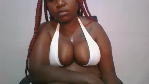 honey_beb online show from 10.05.25