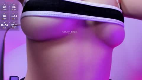  Hi Im  Annie  vic   Your dreams came true  online show from 02.07.26