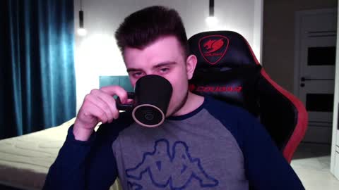 Wolfy online show from 12.22.24