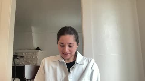 honey_laila online show from 02.28.25