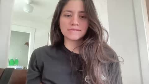 honey_laila online show from 03.03.25