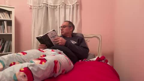 honey_man14 online show from 11.18.25