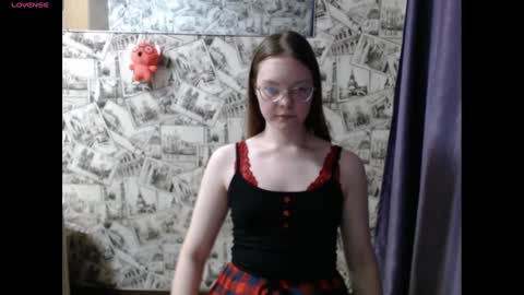 Lina online show from 12.11.24
