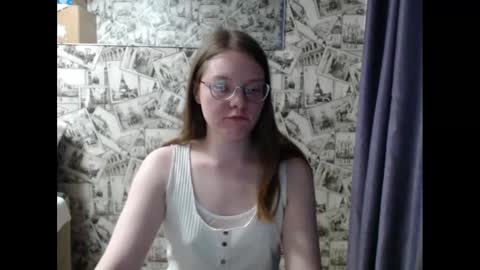 Lina online show from 02.26.25