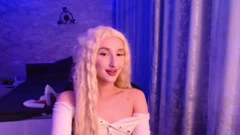 honey_sunset online show from 11.18.25