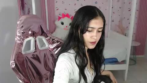 HONEY  online show from 12.19.24