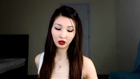 yani  online show from 12.18.25