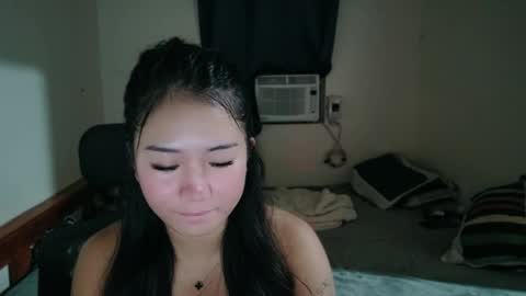 HoneyAfterDark  online show from 05.30.26