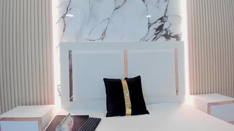 honeyangelh online show from 02.19.26