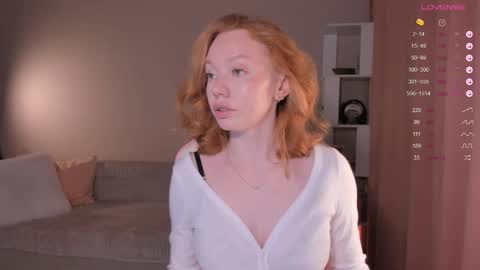 honeyautumn online show from 10.16.25