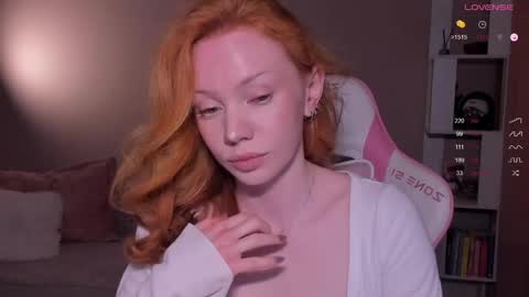 honeyautumn online show from 04.25.26