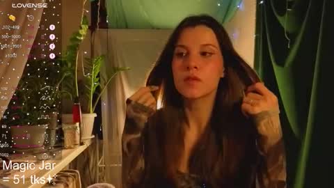 Molly  online show from 09.21.25