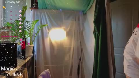 Molly  online show from 09.27.25