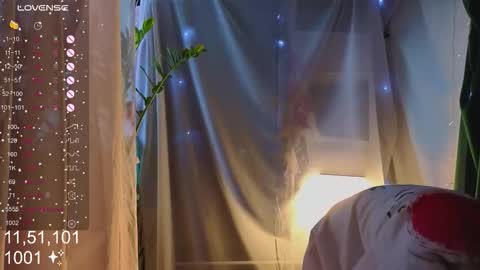 Molly  online show from 10.26.25