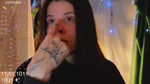 Molly  online show from 10.26.25