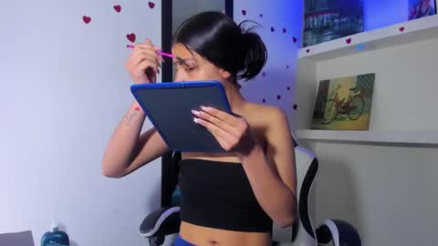 HONEY LUXE online show from 05.21.26