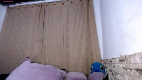 Victoria online show from 04.15.26