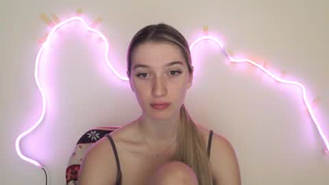 honeyveil online show from 06.25.26