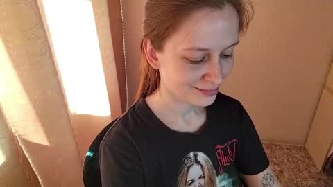 honeyy_bun online show from 06.04.26