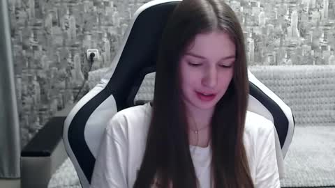 Nancy online show from 12.18.24