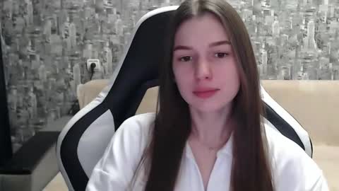 Nancy online show from 01.20.25
