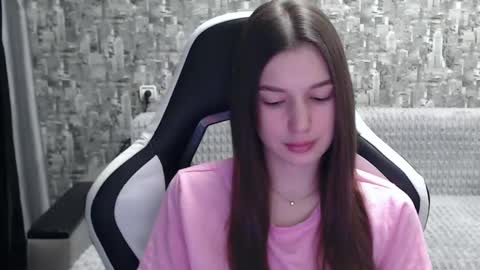 Nancy online show from 01.26.25
