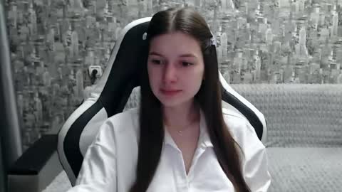 Nancy online show from 02.15.25