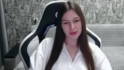 Nancy online show from 02.19.25