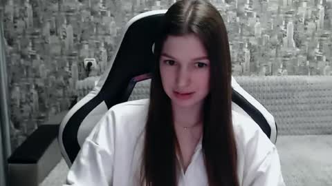 Nancy online show from 02.23.25