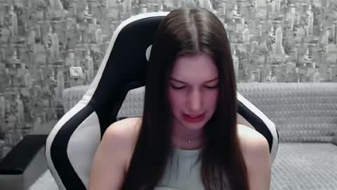 Nancy online show from 03.06.25