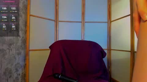 the perfectgirl online show from 10.10.25