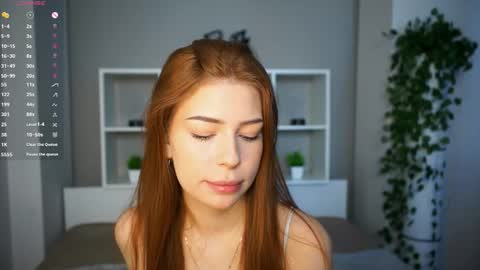 honneybunneey online show from 10.27.25