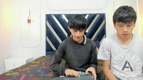 hoot_booys_ online show from 11.20.25