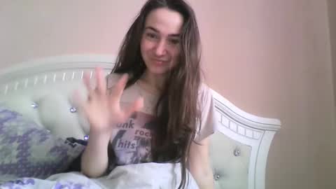 hootloove69 online show from 01.18.25