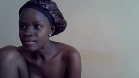 Snapshot of hope_terry chatting on 02.18.25 hope_terry online show from 02.18.25