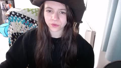 Snapshot of hope_xo chatting on 02.22.26 Hope online show from 02.22.26