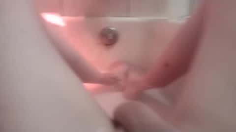 Snapshot of hopeless_believer chatting on 11.01.25 hopeless_believer online show from 11.01.25