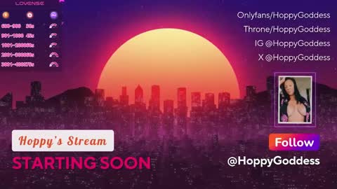 Snapshot of hoppygoddess chatting on 10.08.25 Hoppy online show from 10.08.25