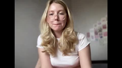 Audrey online show from 09.29.25