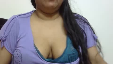 horneydesibabe online show from 12.30.24
