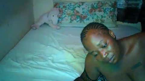 Snapshot of hornny4amani chatting on 01.08.25 AMANI online show from 01.08.25