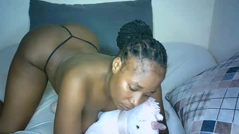 Snapshot of hornny4amani chatting on 03.08.25 AMANI online show from 03.08.25