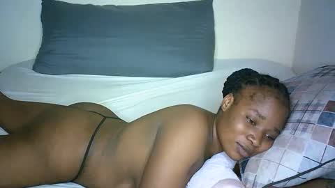 Snapshot of hornny4amani chatting on 03.08.25 AMANI online show from 03.08.25