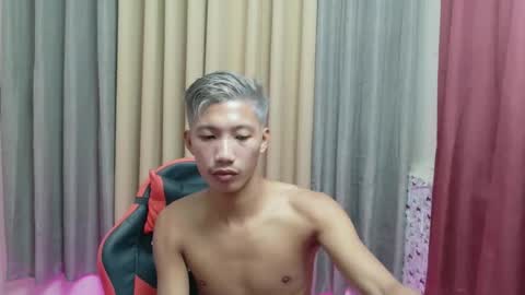 Snapshot of horny_asianmoreno chatting on 12.03.25 ROGER online show from 12.03.25