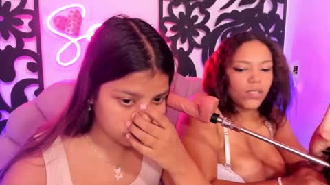 CATALINA Y LAURA  online show from 03.08.25