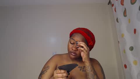 Snapshot of horny_barila chatting on 12.16.25 barila online show from 12.16.25