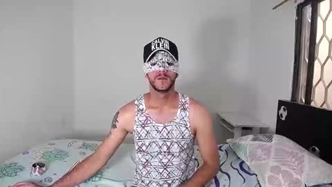 Snapshot of horny_dirty_bigcock chatting on 11.27.25 BoyHornyDirty online show from 11.27.25